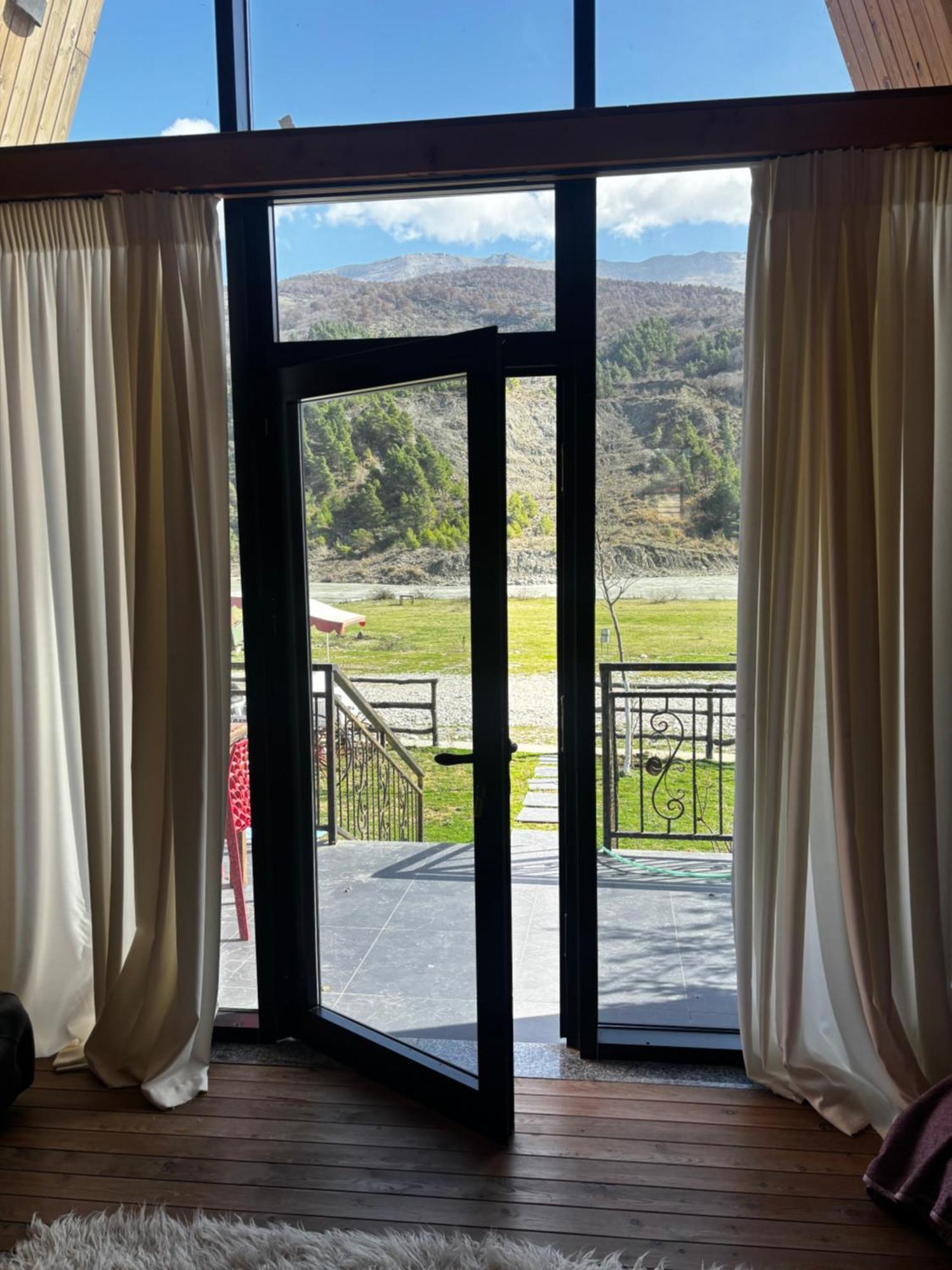 Bujtina Vjosa Hotel Memaliaj Exterior foto